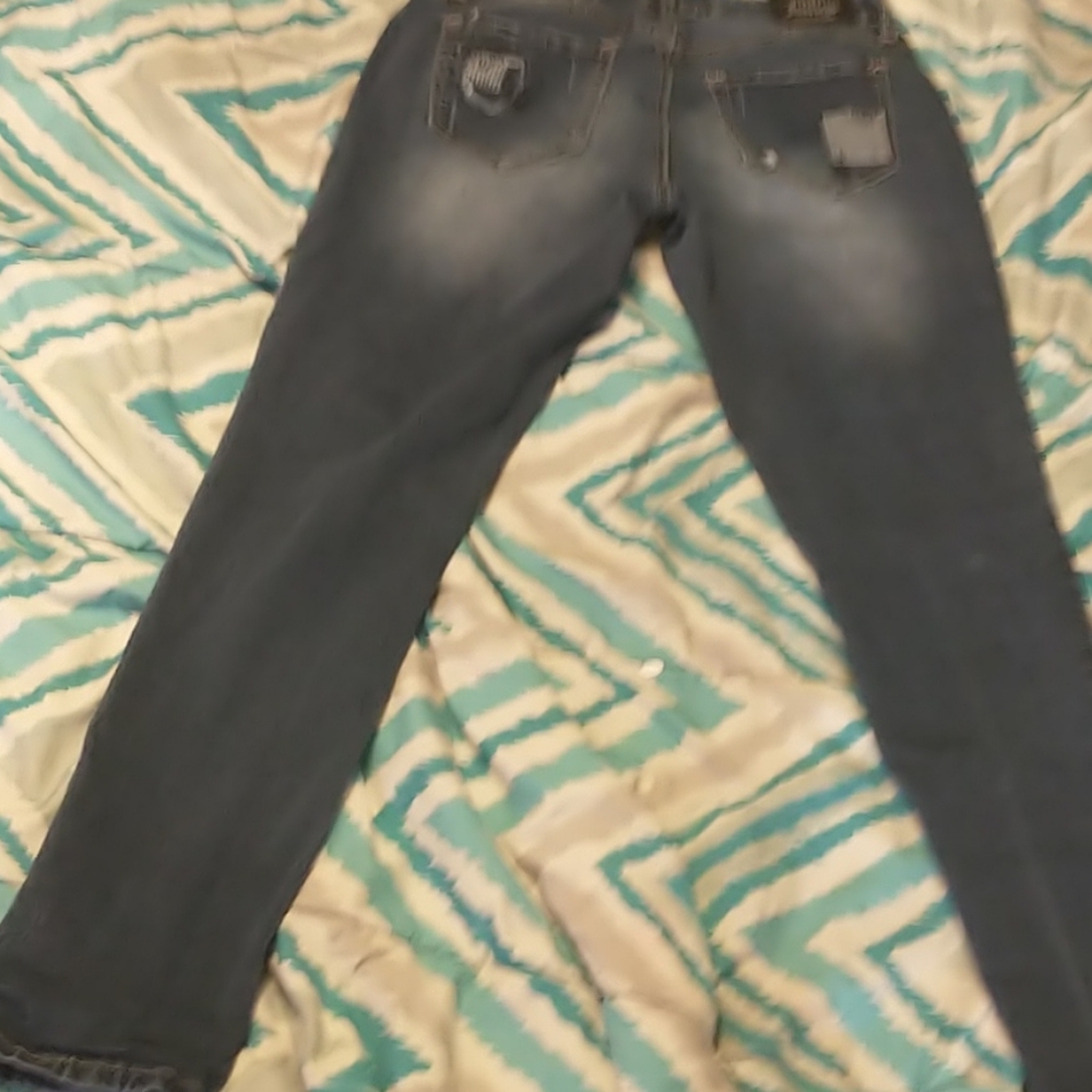 Jeans - Picture 2 of 3